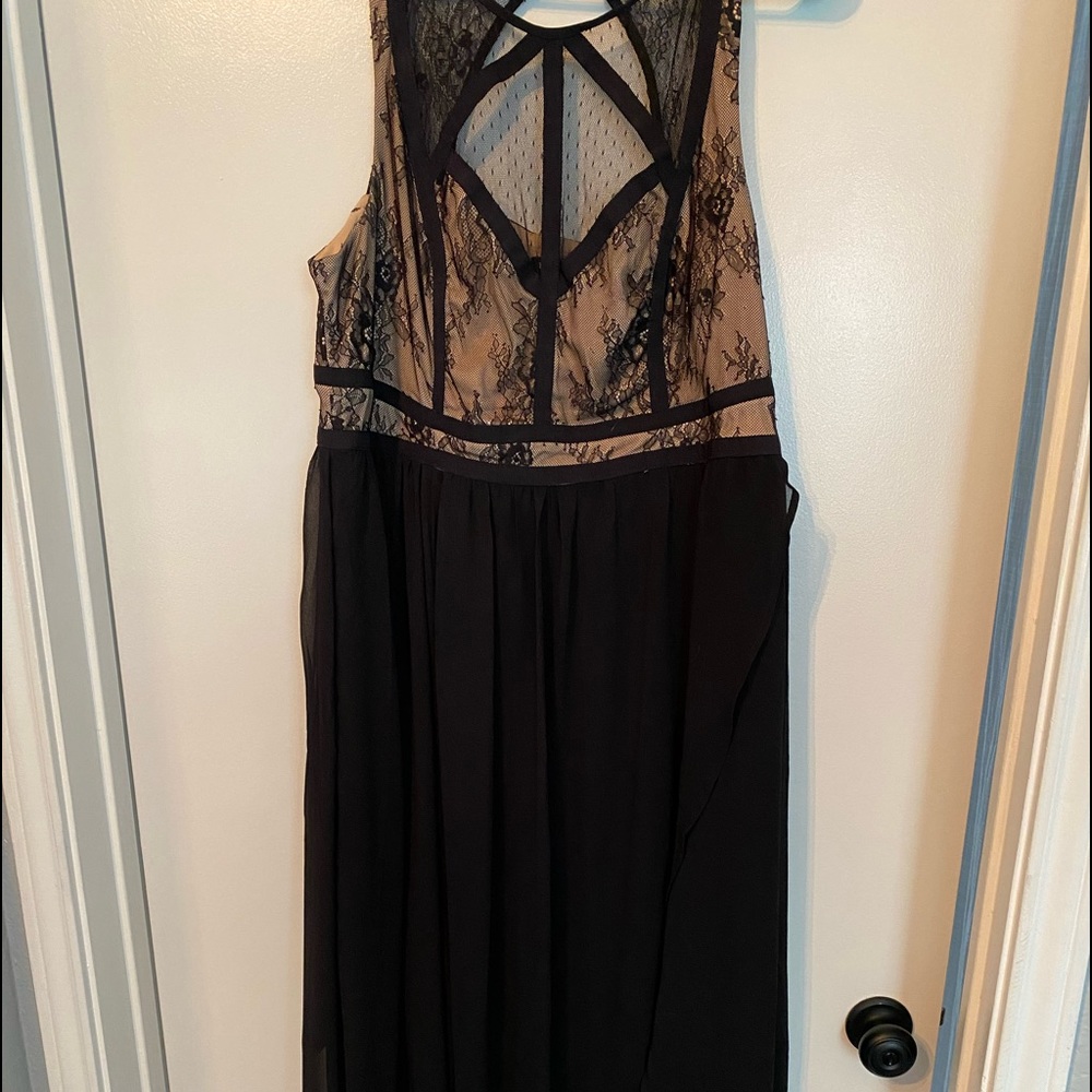 Special Occassion Torrid Dress w/ Slit, Size 18